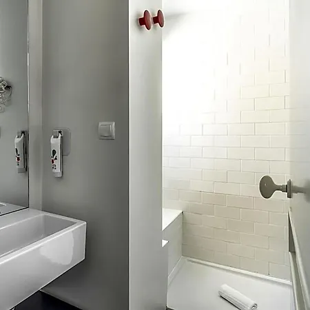 Ibis Styles Centro Liberdade Ne Lisboa