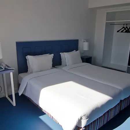 Готель Ibis Styles Centro Liberdade Ne