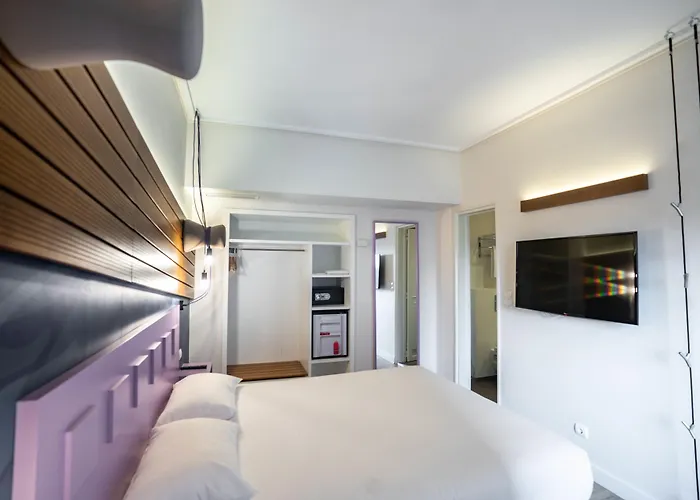 Hotel Ibis Styles Centro Liberdade Ne 3*